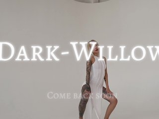 Erotinis vaizdo pokalbis Dark-Willow