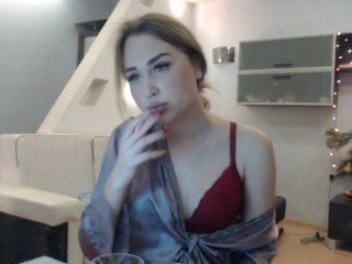 Nuotraukos BeautyMarta Wellcome) dream to get to the top 100) December 31. I’m waiting for you all on the New Year celebration) put love) show in a group and chat) all kisses * _ *
