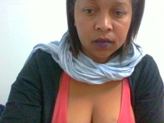 Nuotraukos big-ass-sexy hello guys!! flash 30 tkn,naked 90 tkn,Take me to Private Chat and I*m all yours