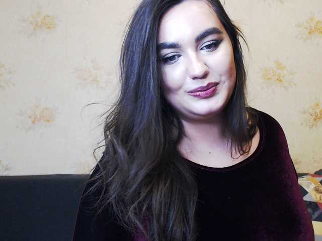 Nuotraukos helena4u Hello)naked1094/ like 11/love 111/ tits 100/ ass 120/blow job 88/pussy 199/ fopen cam 21 "Wheel of Fortune" 30