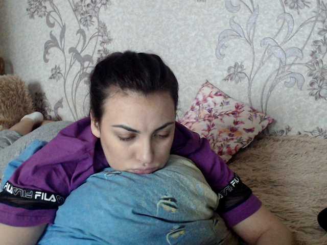 Nuotraukos KattyCandy Welcome to my room, in public we can just chat, pm-10 tk, open cam - 40 tk, and my name is Maria) 4500 193 4307 goal of day