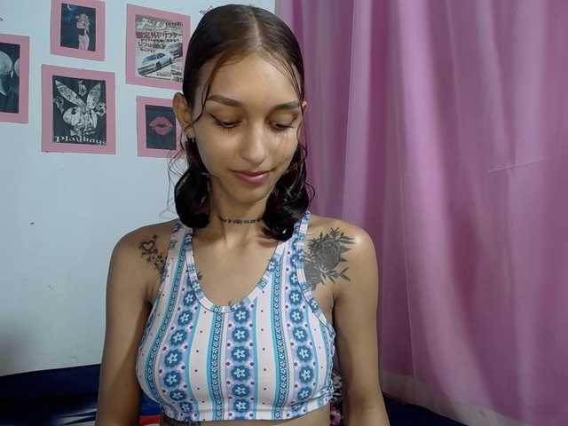 Nuotraukos Kimnberly #18 #skinny #redhead #petite #cute #natural #ebony #latina #squirt Make me Wet and SQUIRT (888 Tokens)