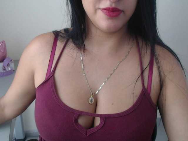 Nuotraukos MaiaVelez let's play in Pvt