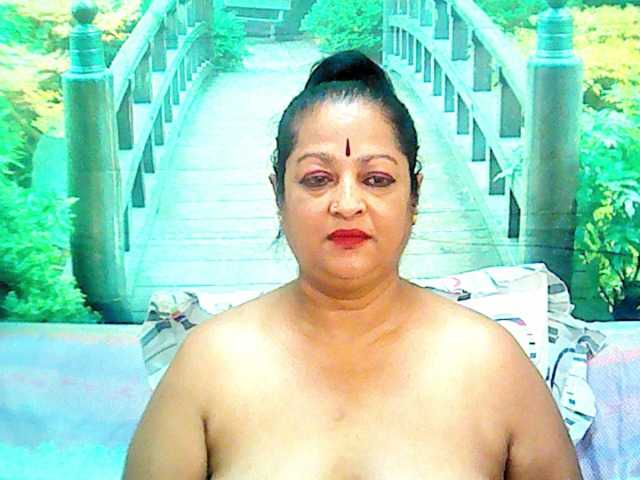 Nuotraukos matureindian ass 30 no spreading,boobs 20 all nude in pvt dnt demand u will be banned