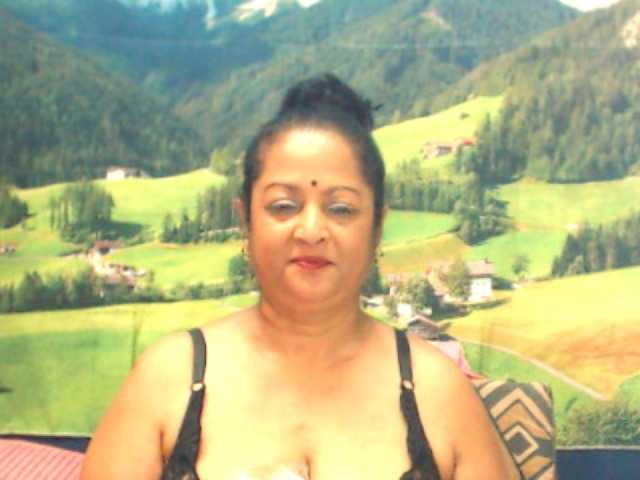 Nuotraukos matureindian boobs 15 tk,ass 25 tokens,fully nude in pvt n spy,tip 15tk to use toy,guys all nude in spy or pvt,spreading ass n pussy also in spy or pvt
