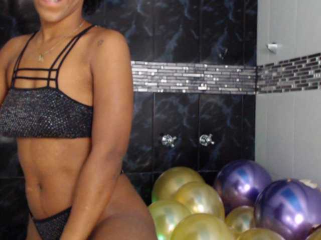 Nuotraukos Mila-Black Happy day :), Make me cum - #girl #tits #bigass #naked #ebony #squirt #anal #oil #latina