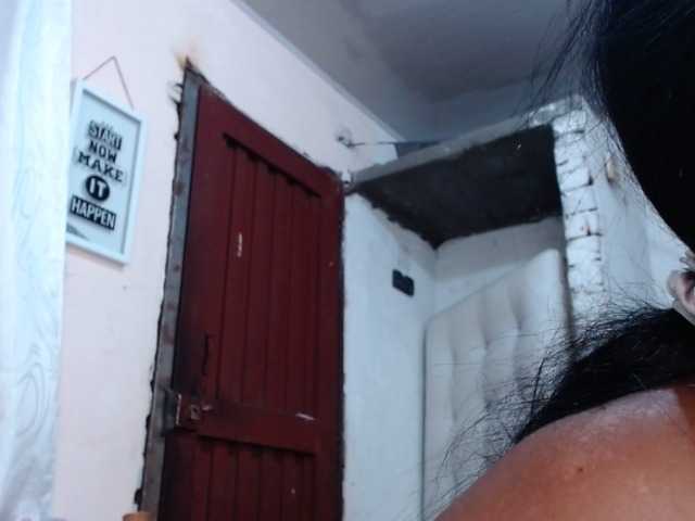 Nuotraukos sexadiction-1 hello guys come have fun and enjoy my show hot all day#pussy#hairy#squirt#anal#atm#dirty#deepthroat#